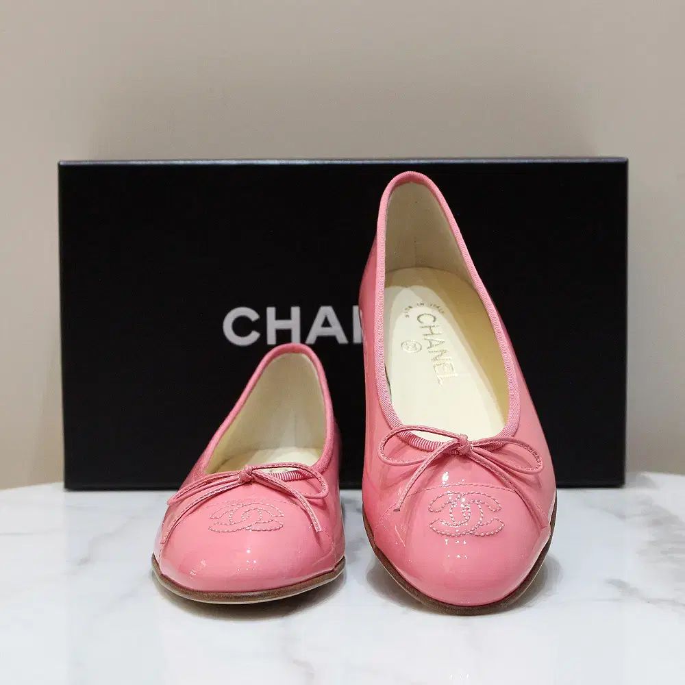 ブランドLEE 동래 シャネル ペンダント バレリーナ フラット シューズ 37