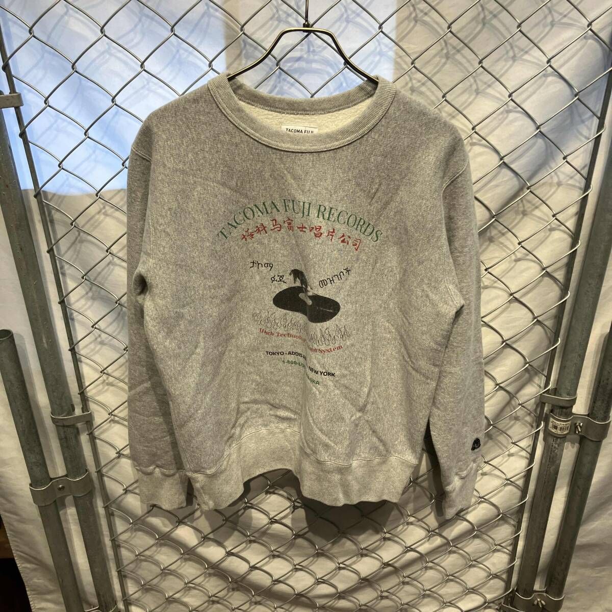 TACOMA FUJI RECORDS／sweat スウェット グレー タコマフジレコード
