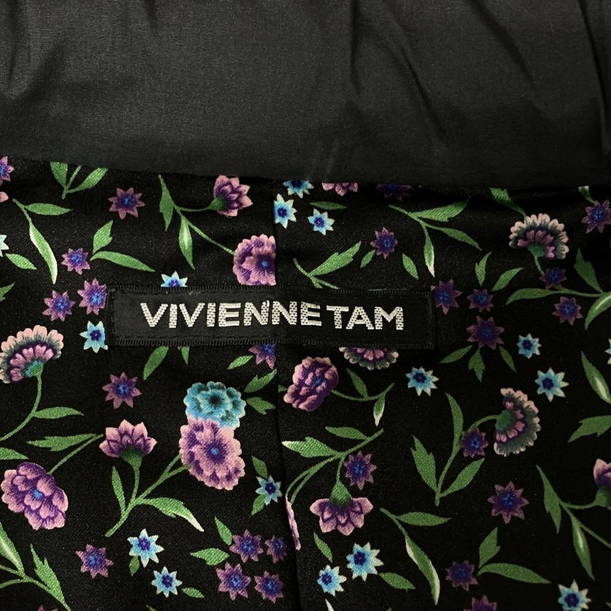 ヴィヴィアンタム ファー付き総柄 中綿ジャケット サイズ0 VIVIENNE TAM(ヴィヴィアンタム) ダウンコート サイズ0 XS レディース