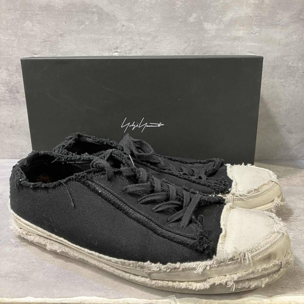 YOHJI YAMAMOTO POUR HOMME 8/C CANVAS B LOW LACE SNEAK ER