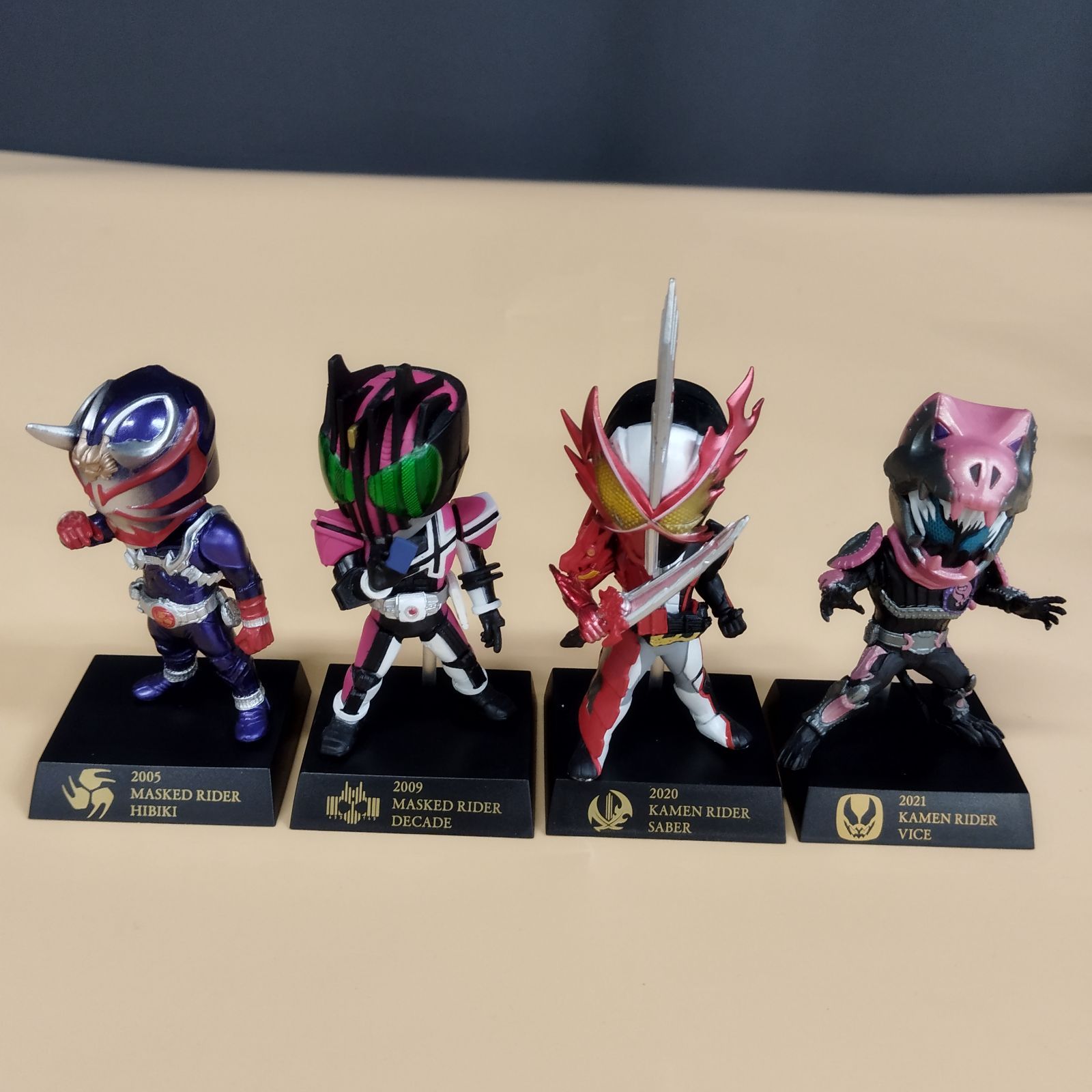 D28607】仮面ライダー フィギュア18体セット - メルカリ