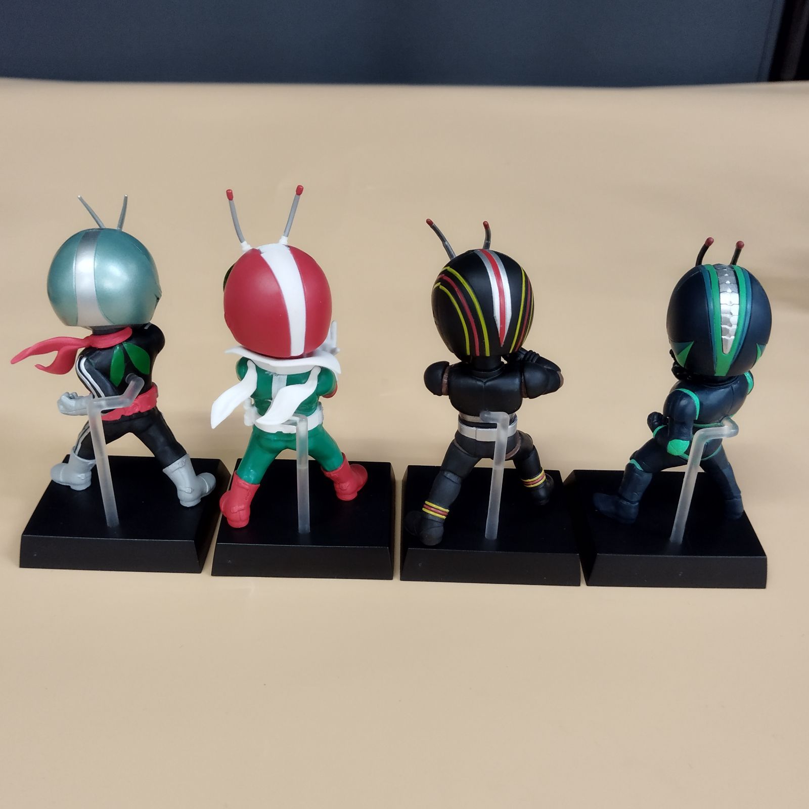 D28607】仮面ライダー フィギュア18体セット - メルカリ