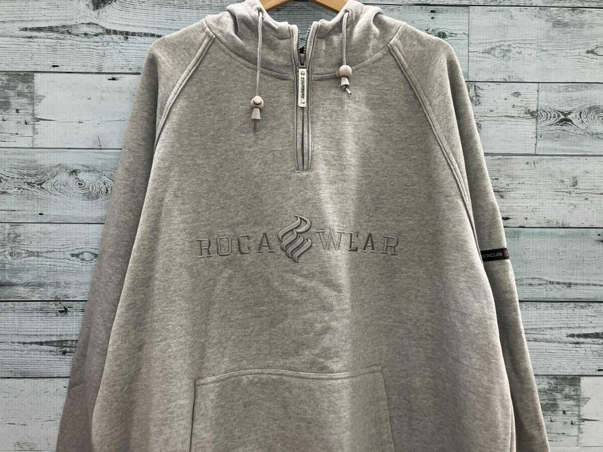 ローラ・クームス・ヒルズ ヴィンテージ ステンドグラス 花束 2024