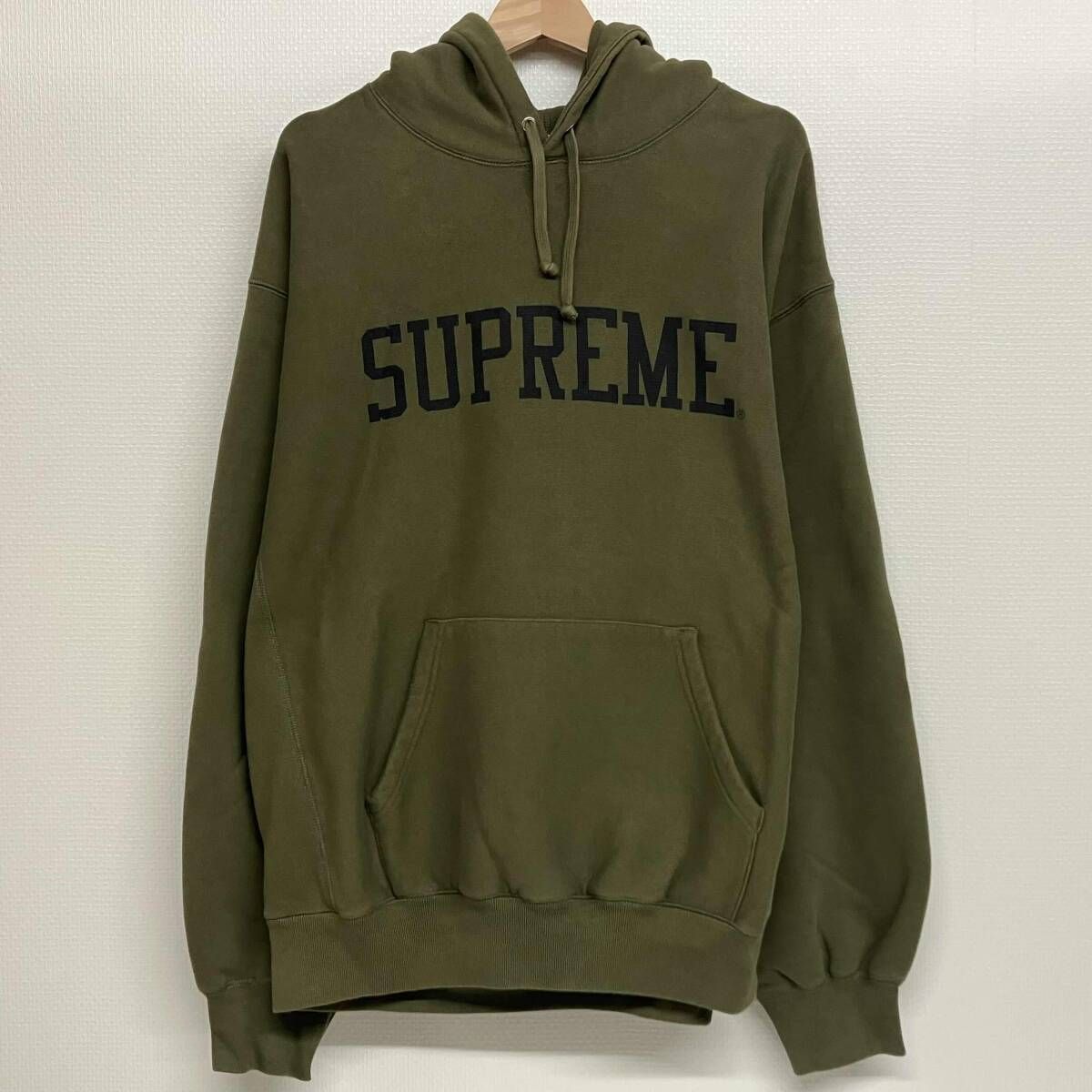 Supreme VARSITY HOODED SWEATSHIRT DARK OLIVE シュプリーム バー 