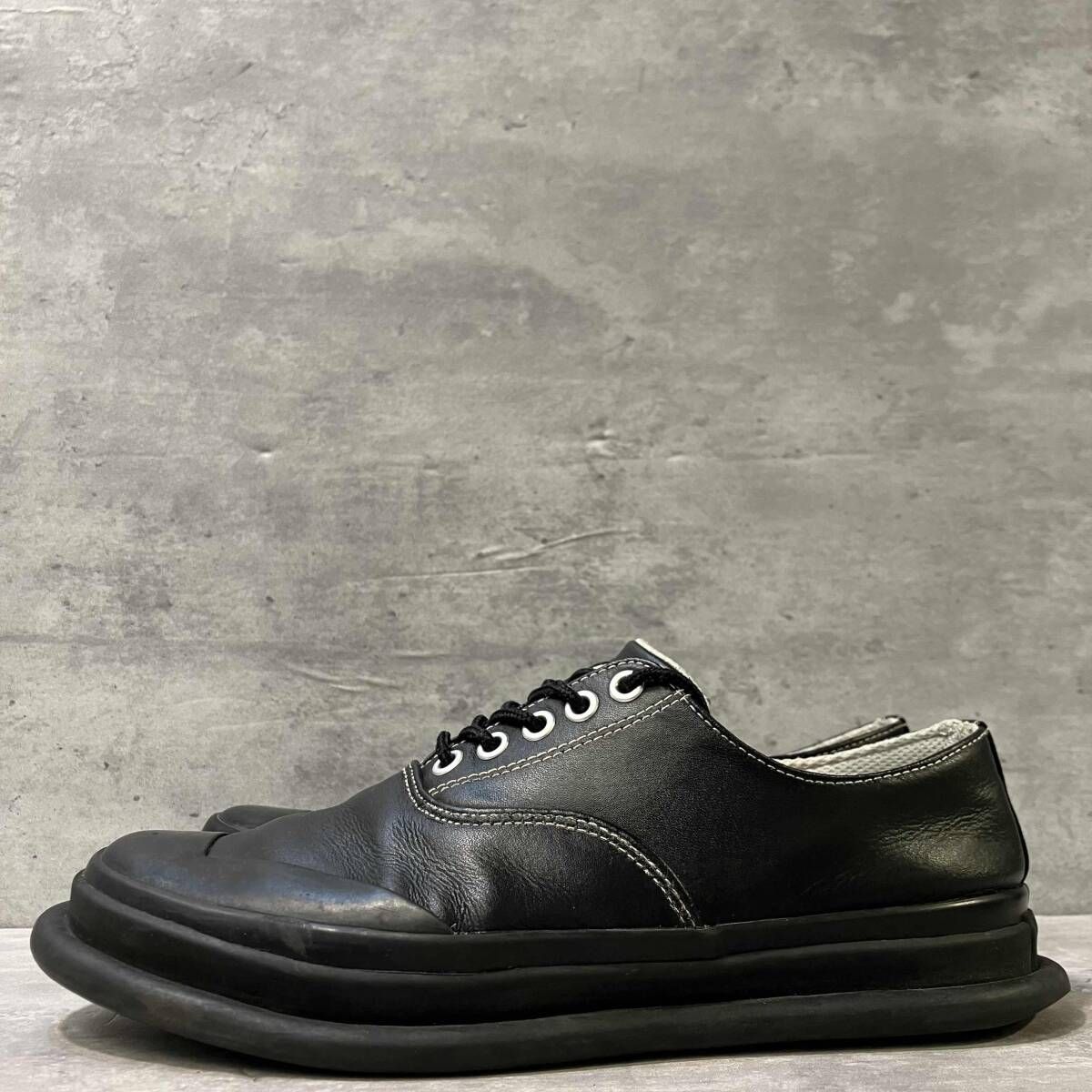 イッセイミヤケレザースニーカー ISSEY MIYAKE MEN レザースニーカー ブラック サイズ40 イッセイミヤケ