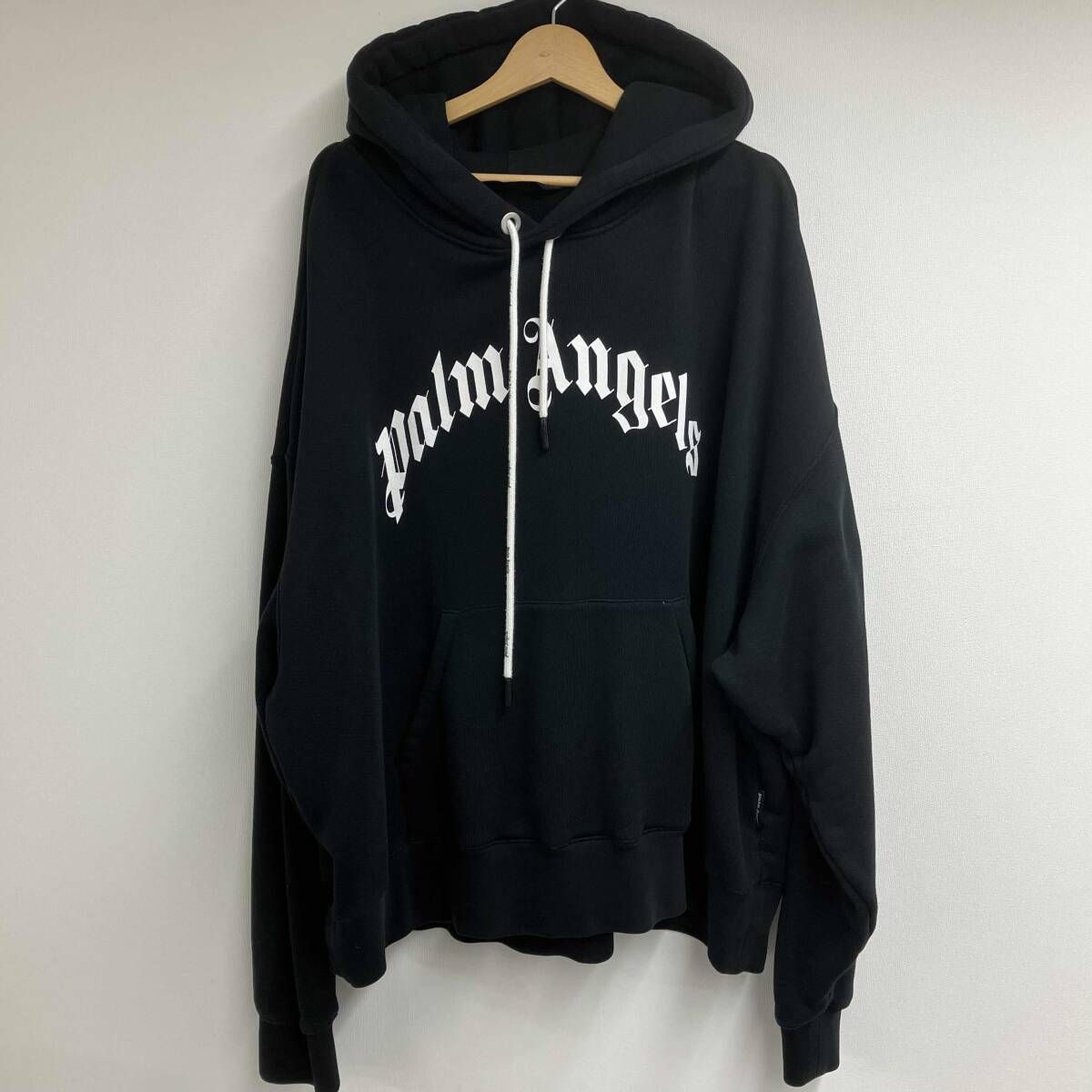 ブラック Palm Angels ロゴパーカー ブラック PMLA026S23FAB001 - メルカリ