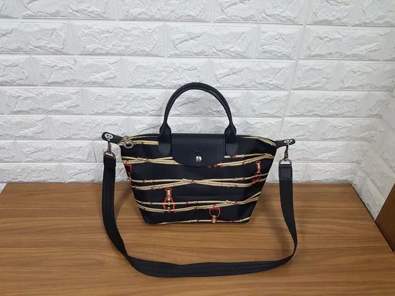 ロンシャン トートバッグ クロスバッグ ミディアムサイズ