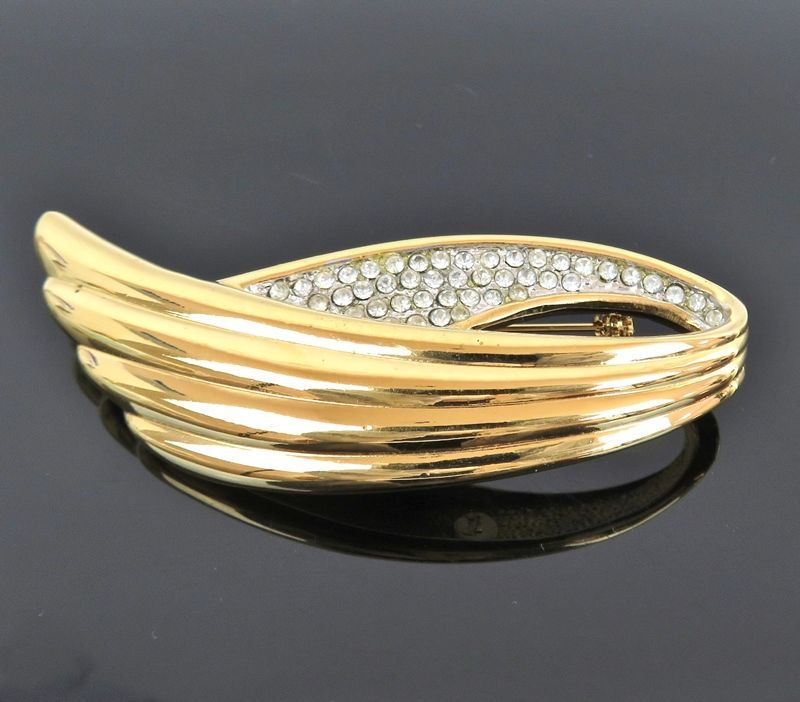 Yves Saint Laurent イヴサンローラン 羽 ウイングモチーフ ライン