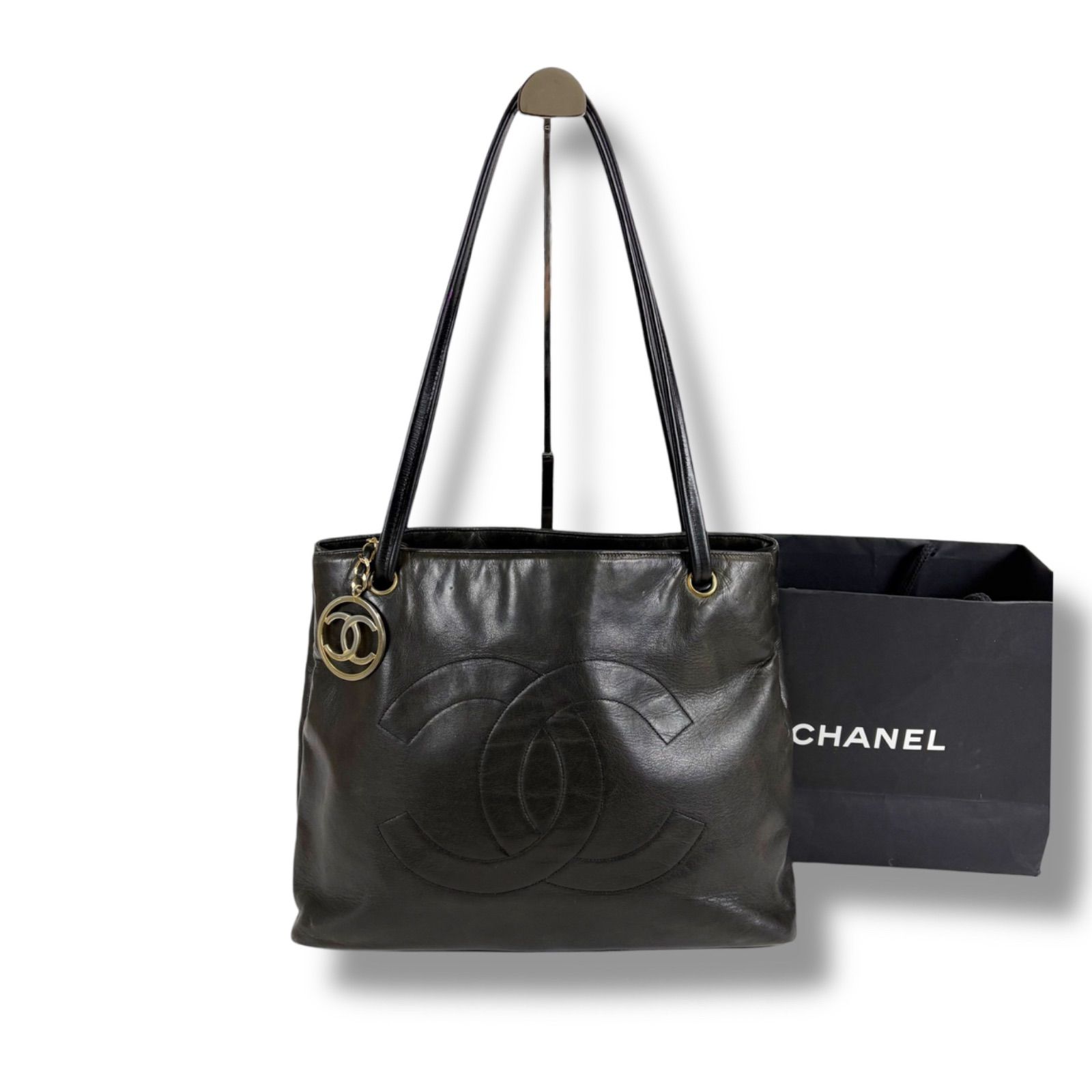 シャネル CHANEL デカココ ラムスキン トートバッグ ココマーク