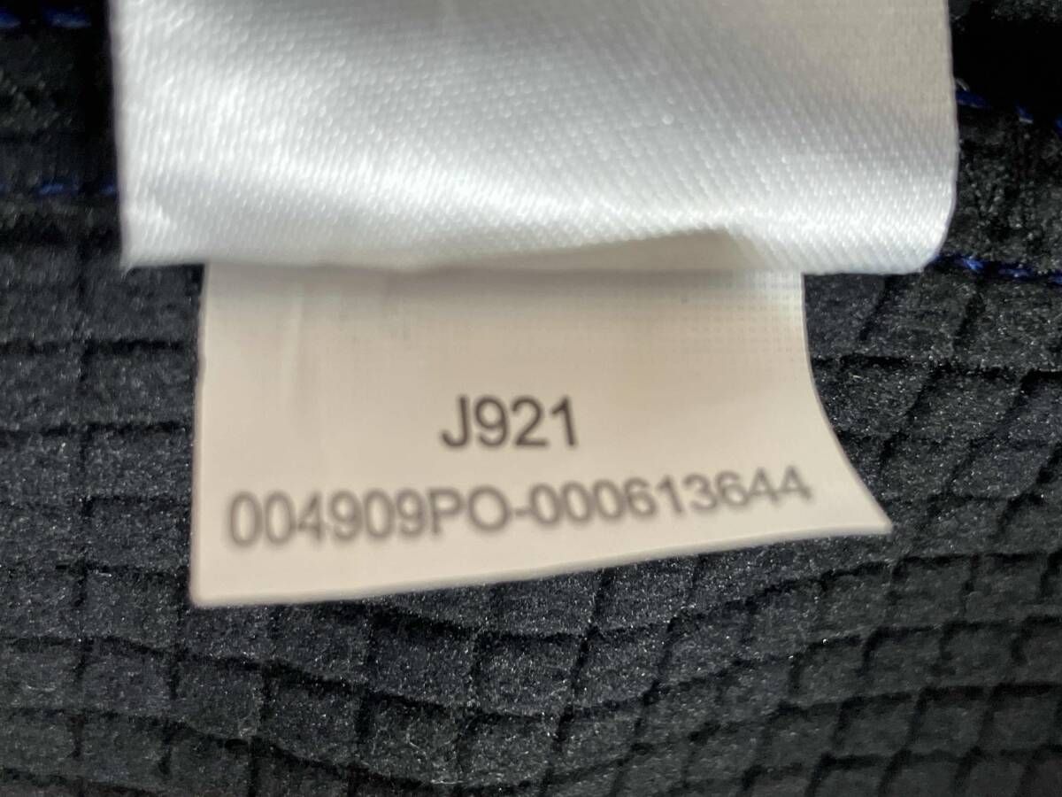 スポーツウェア ブルー