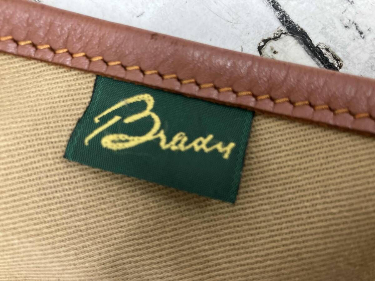 Brady ショルダーバッグ ベージュ キャンバス 耐久性 ショルダーバッグ 