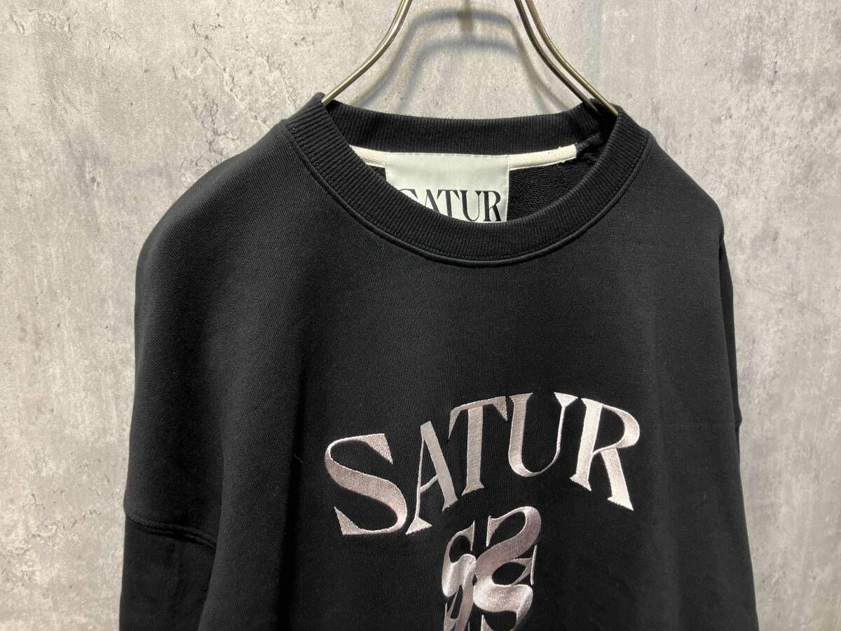 SATUR LOGO SWEAT ロゴ刺繍スウェット Mサイズ セター