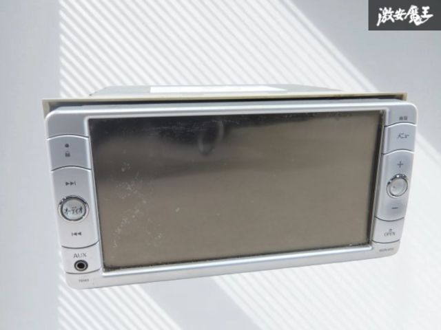 TOYOTA トヨタ 純正 メモリーナビ カーナビ ナビ CD DVD 本体のみ NSDN