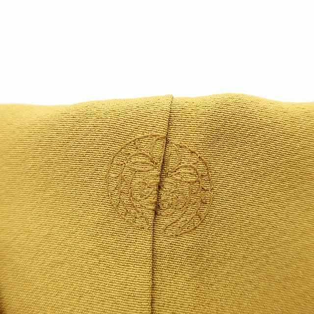 何か良い予感がする山吹茶色 色無地