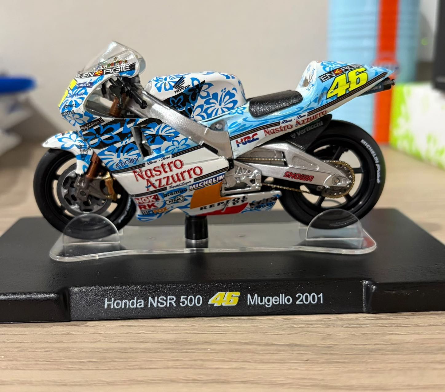 ☆アウトレット☆ MotoGP NSR500 HRC ムジェロGP 2001 1/22スケール