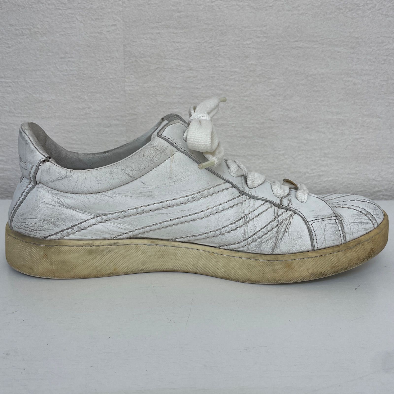 LOUIS VUITTON ルイヴィトン ローカットスニーカー メンズ レザー