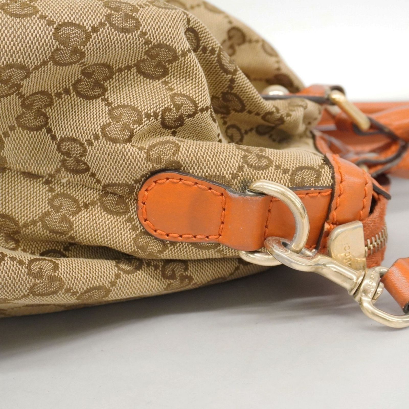 グッチ(Gucci) グッチ ハンドバッグ GGキャンバス スーキー 247902