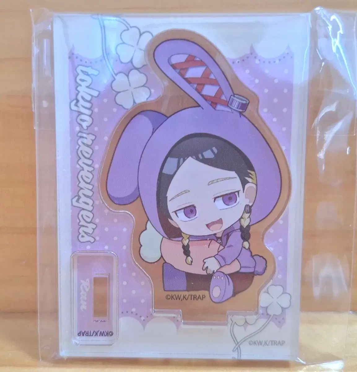 東京リベンジャーズ Acrylic Stand (うさぎ) - メルカリ