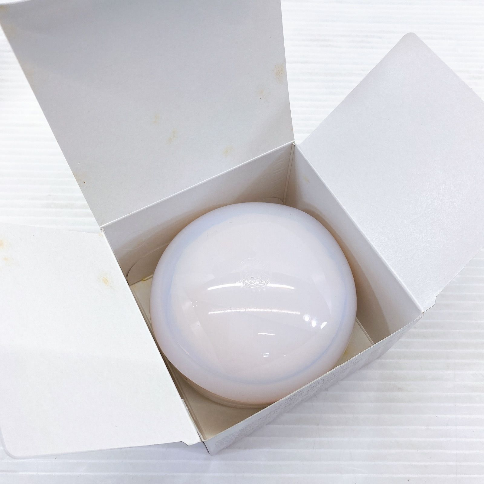 ◇ SHISEIDO ホワイトルーセント ブライトニング スキンケアパウダー