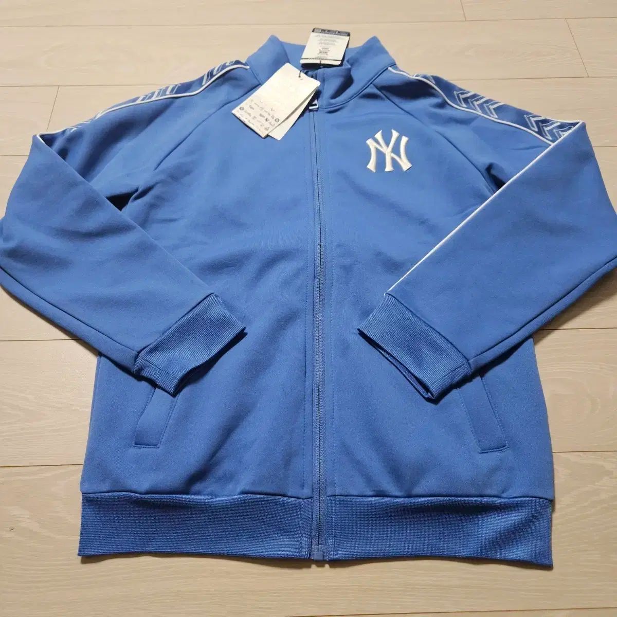 数量限定，本物保証 NEW YORK YANKEES ブルー トラック 起毛裏地 ジャケット 145 新品 その他