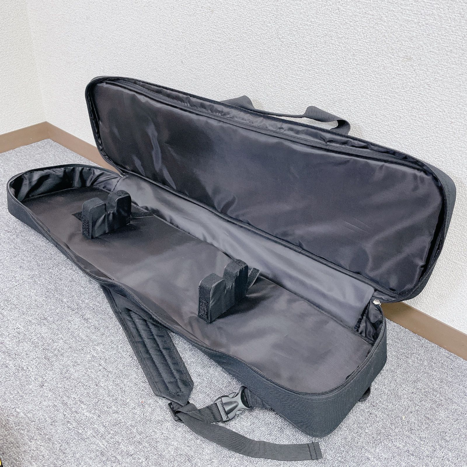 三線 沖縄三線 民謡楽器 沖縄民謡 人工皮 ヘビ皮 蛇 人工蛇皮 - メルカリ