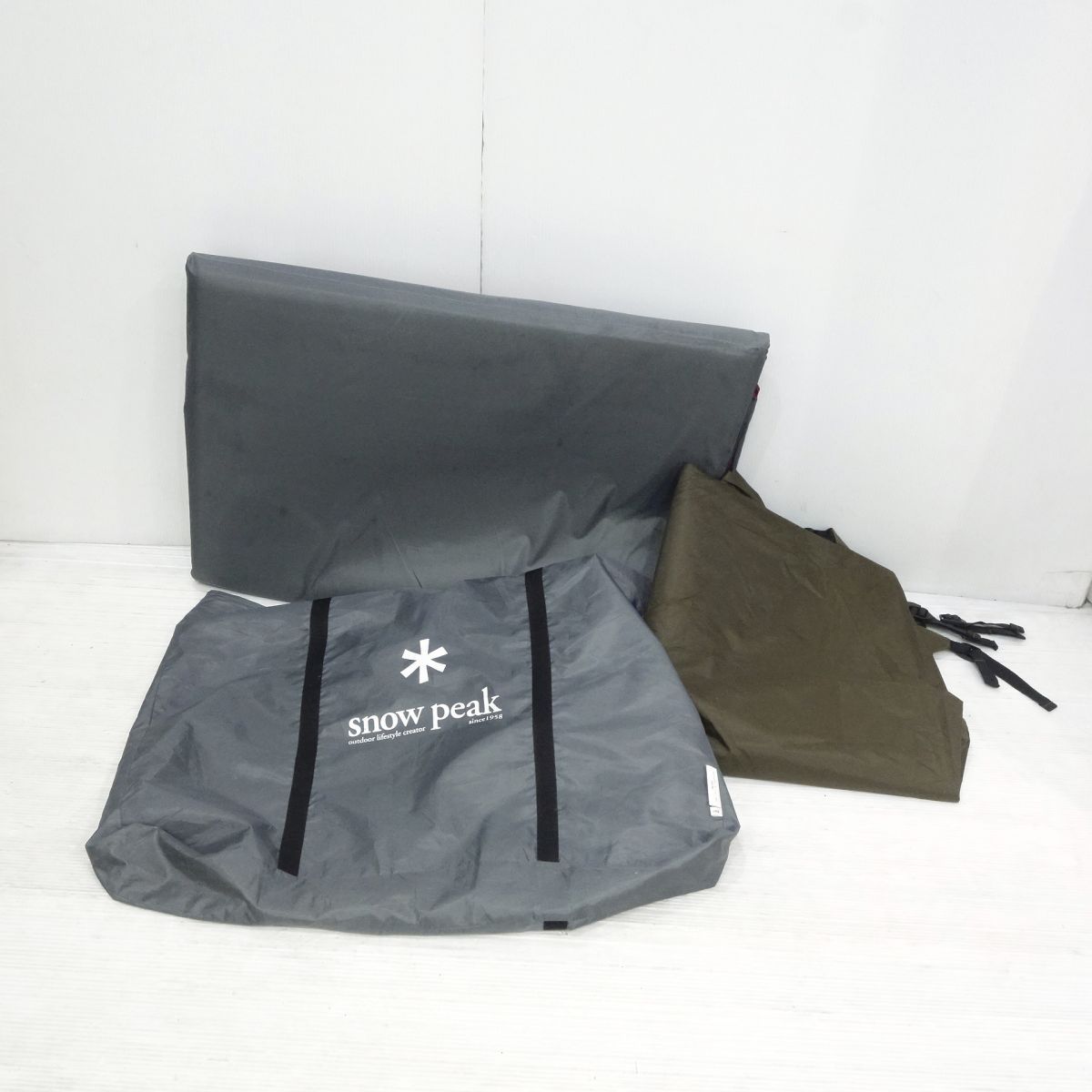 snow peak スノーピーク リビングシート フロアマット TM-385 - メルカリ