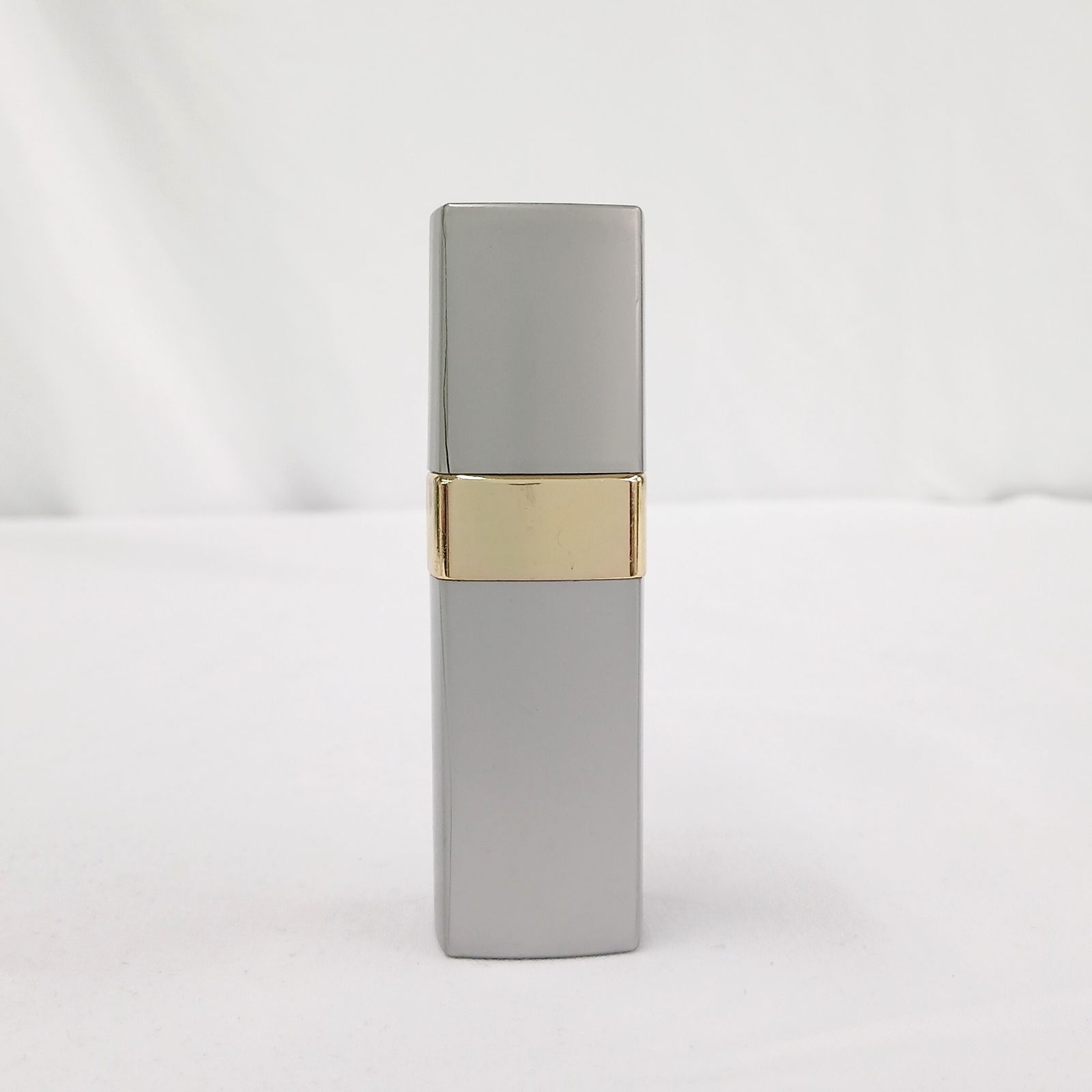 CHANEL シャネル N°19 パルファム 15ml フランス製 - メルカリ