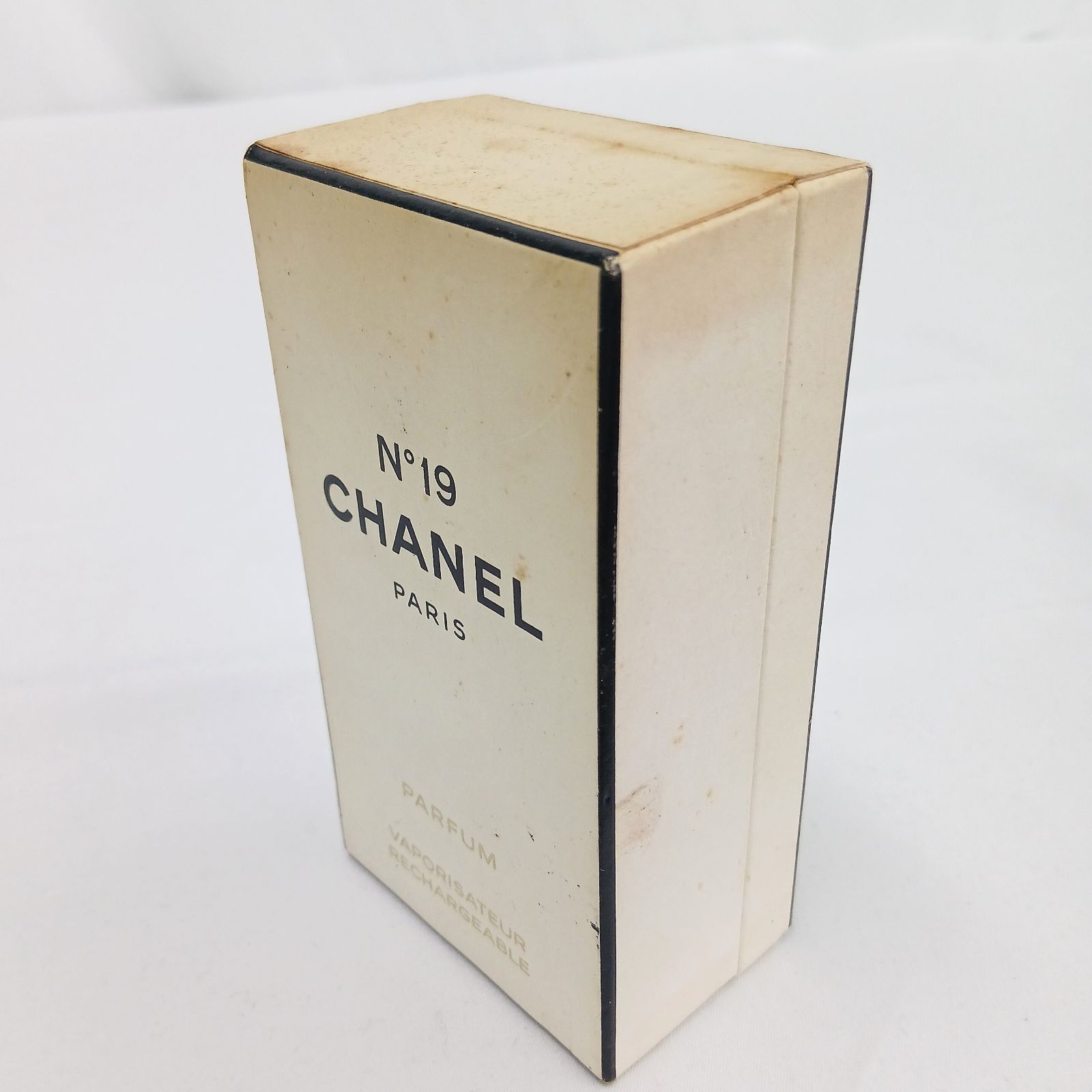 CHANEL シャネル N°19 パルファム 15ml フランス製 - メルカリ