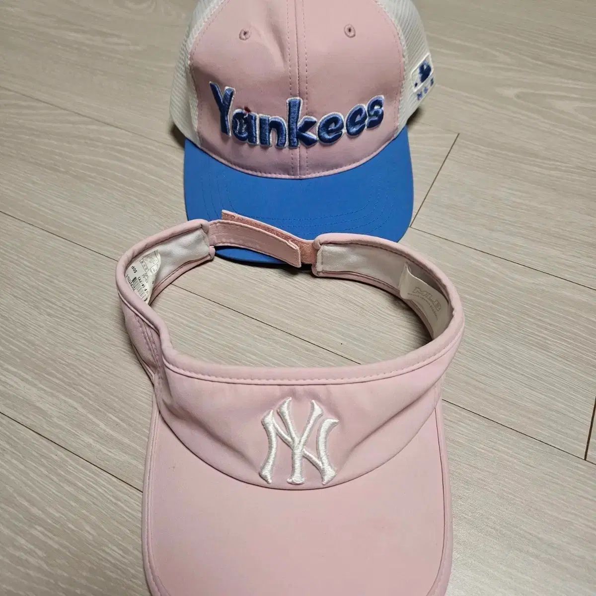 【新品，大人気】 MLB NEW YORK KITH ニューヨーク・ヤンキース ピンク 帽子 キャップ/サンキャップ 2個 その他