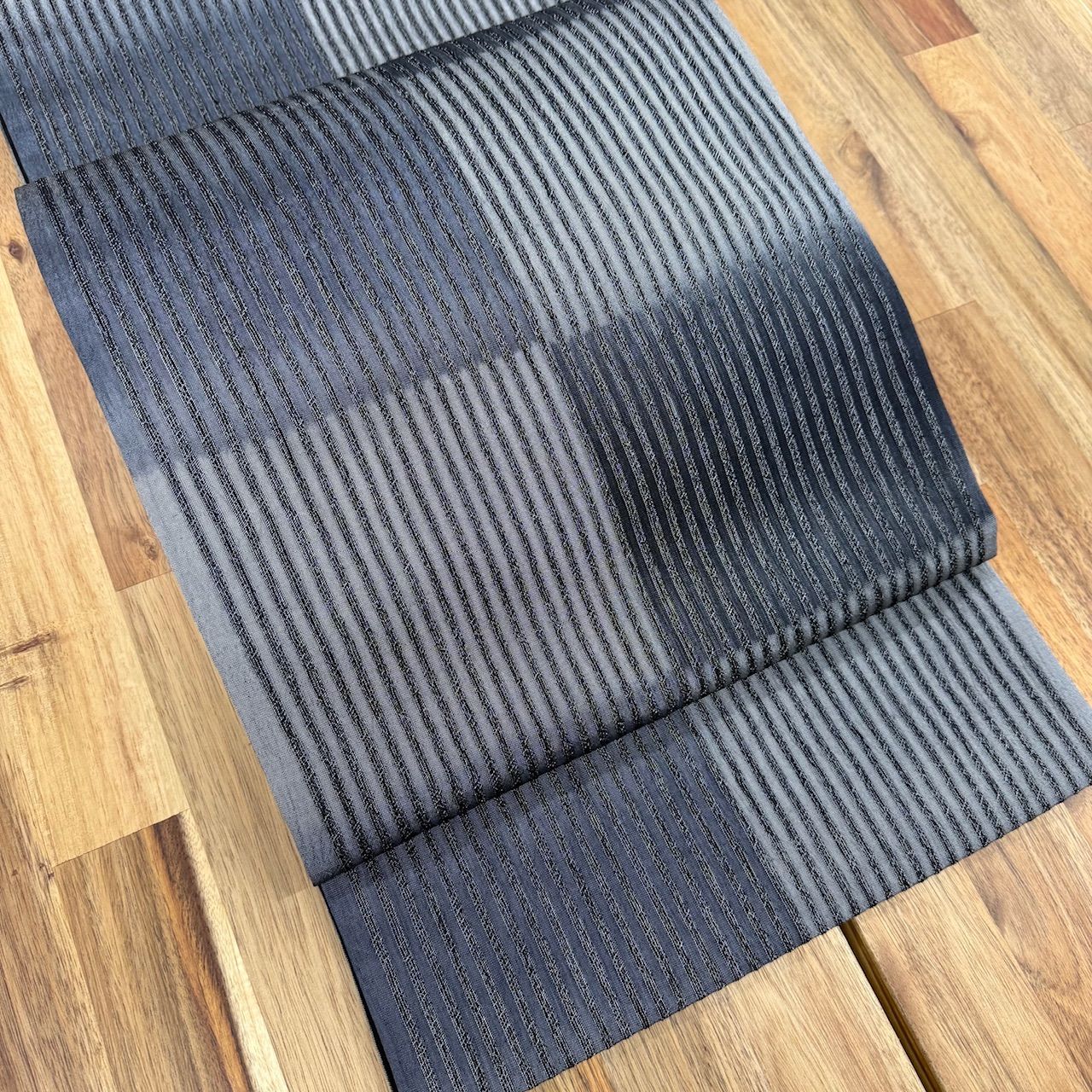 日本工芸会正会員 樋口隆司 小千谷湯揉み絹縮全通袋帯 超 お仕立て上がり まるで締めていないかのように軽い帯