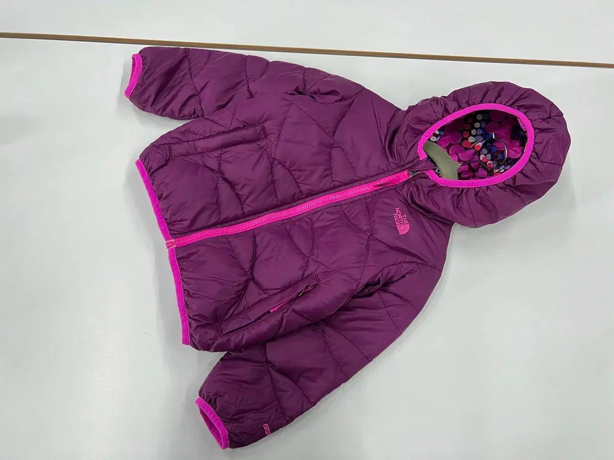 得価，正規品 THE NORTH FACE ザノースフェイス 3T(100) リバーシブル 양면 ダウン キッズ その他
