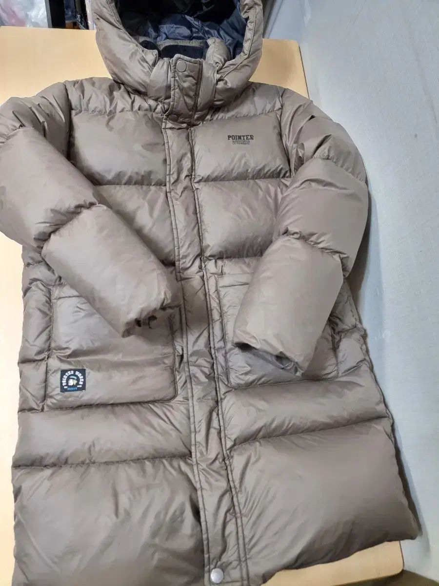 ダウンジャケット