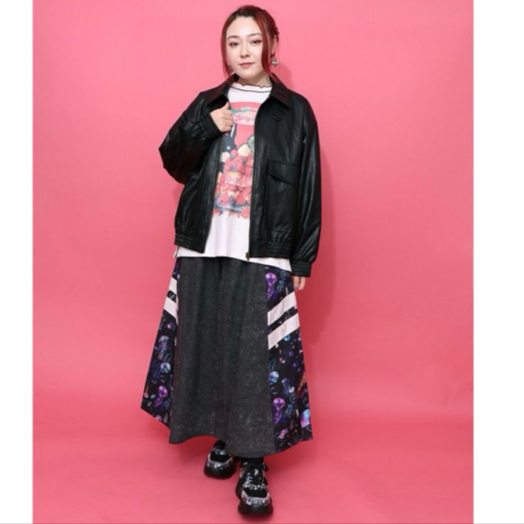 ScoLar 153771：ネコ刺繍フェイクレザー×裏地ブルゾン 153771：ネコ刺繍フェイクレザー×裏地ブルゾンの通販-ScoLar