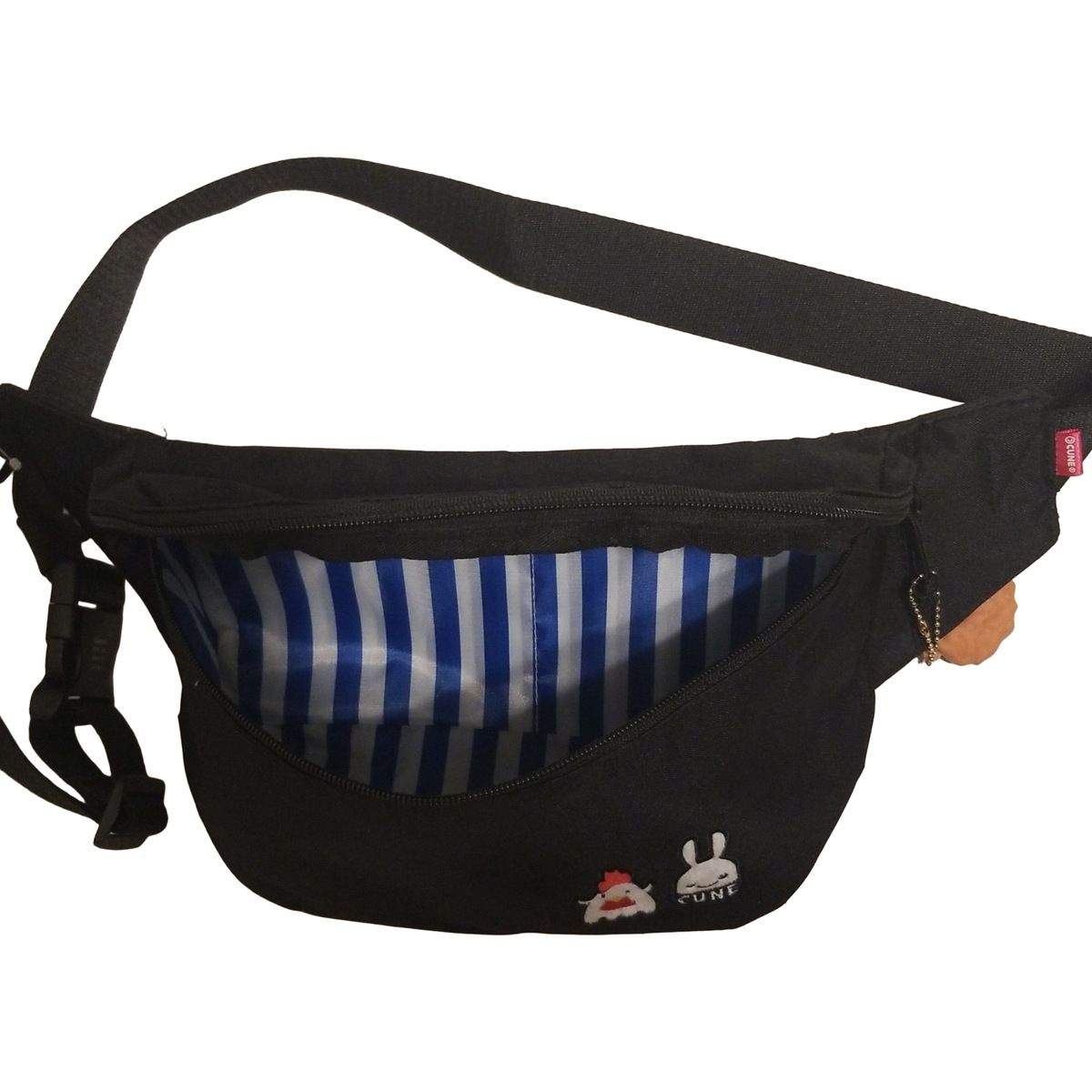 CUNE(キューン) ウエストポーチ 黒 ウサギ/×ローソンのからあげクン