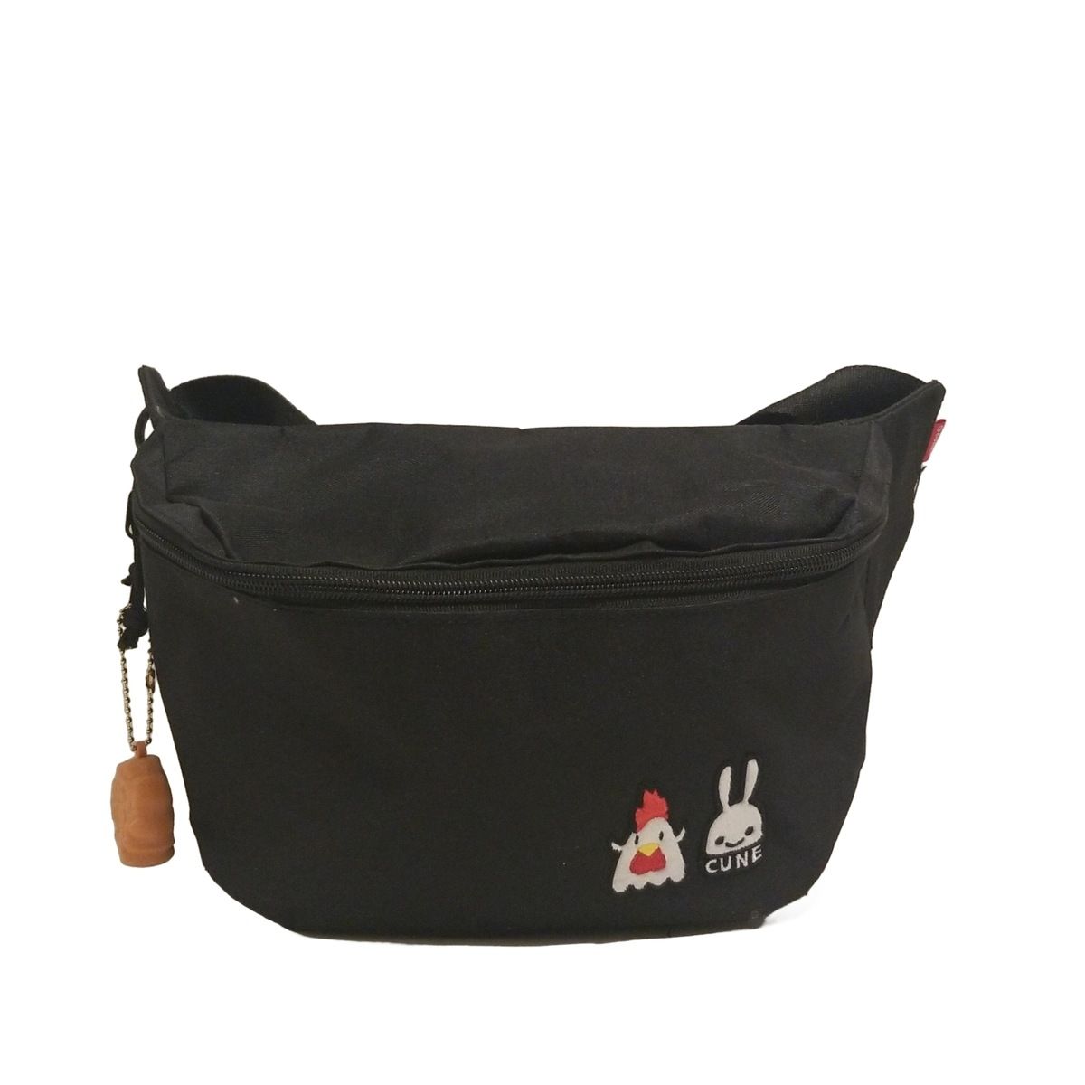 CUNE(キューン) ウエストポーチ 黒 ウサギ/×ローソンのからあげクン