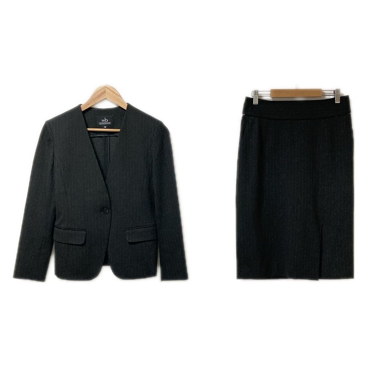 wb ダブリュービー スカートスーツ レディース 黒 グレー ストライプ