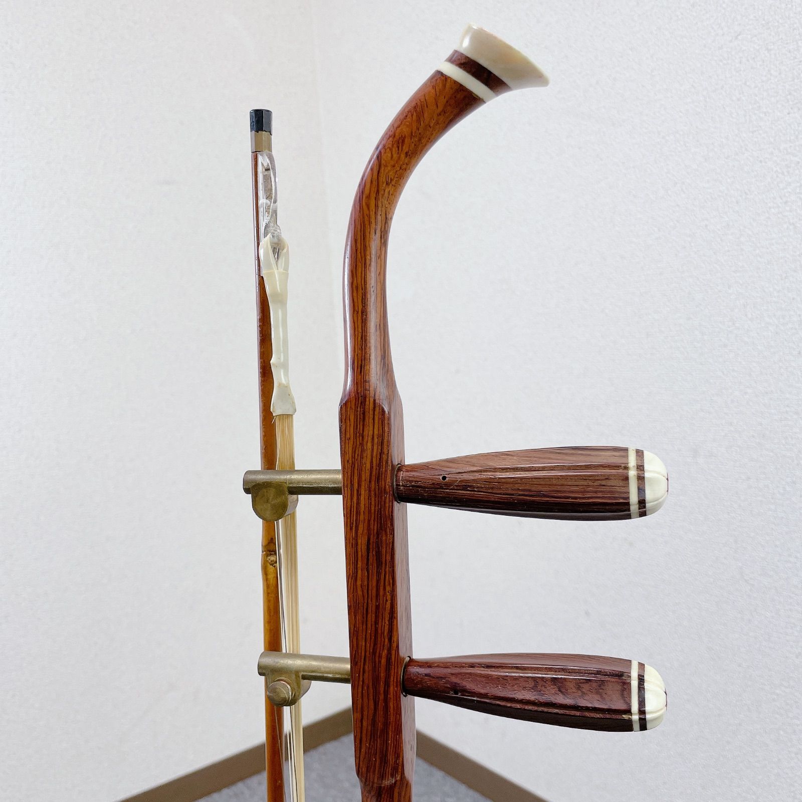 上海 二胡 中國 民謡楽器 - メルカリ