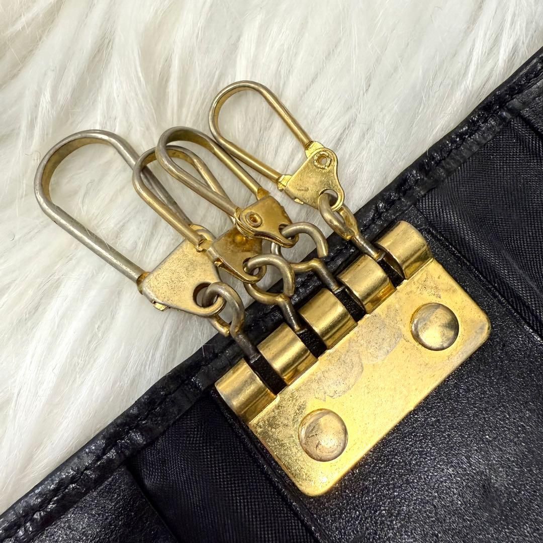 GIANNI VERSACE ジャンニヴェルサーチレザー三つ折りキーケース 太陽神