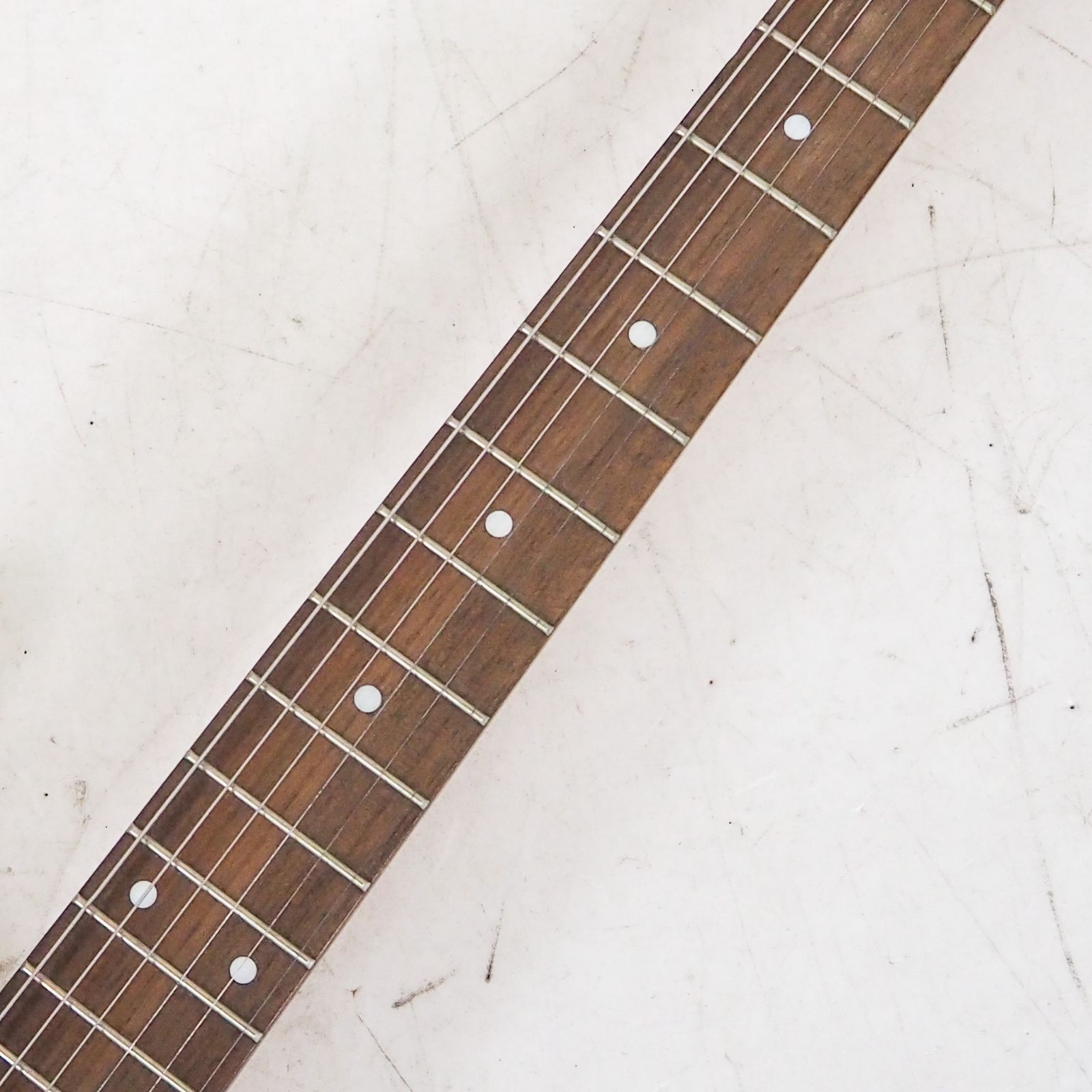 CO5218 Photogenic フォトジェニック ストラトタイプ エレキギター 赤