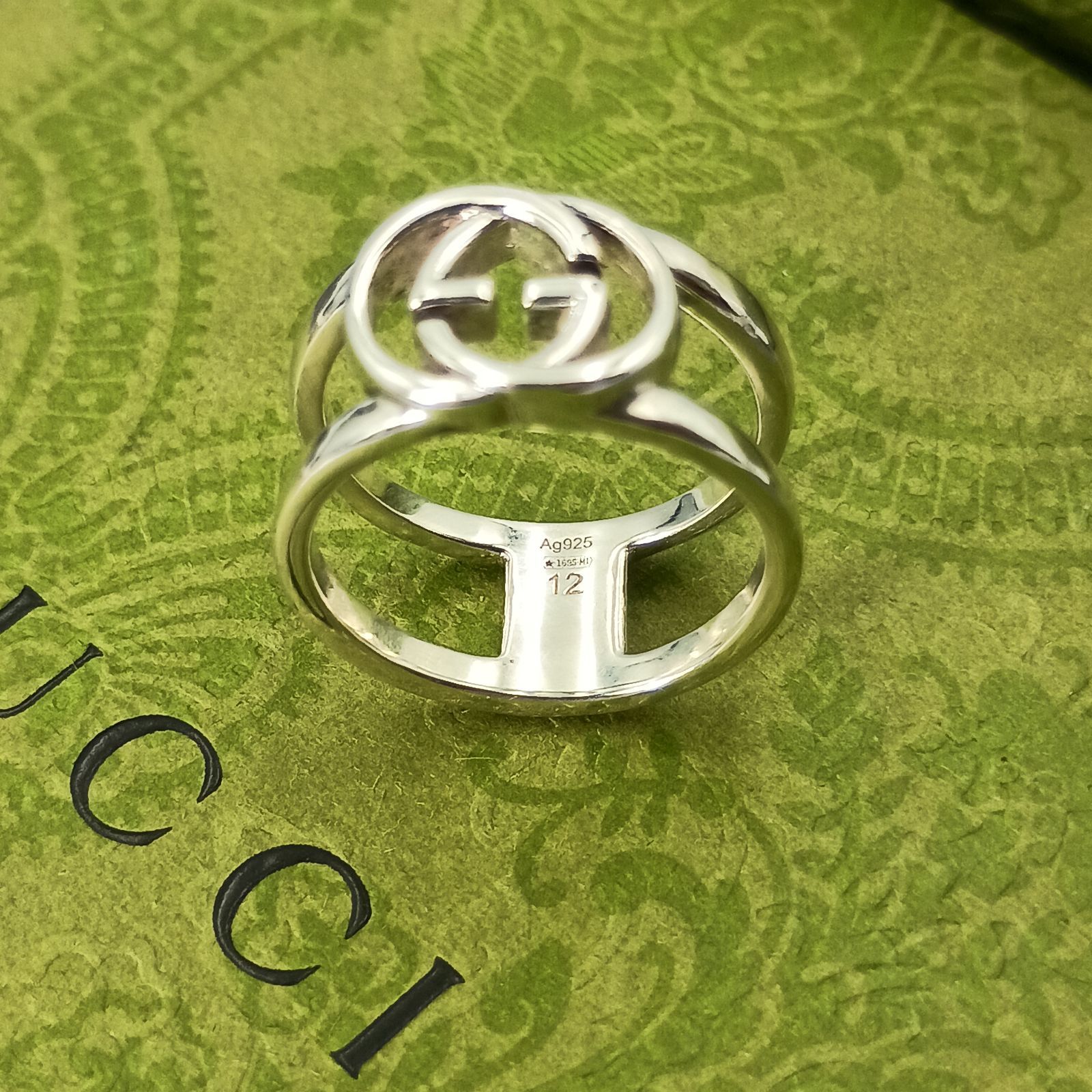 gucci インターロッキング　シルバー　リング　11号 GUCCI グッチ 11号 インターロッキング リング 指輪 レディース