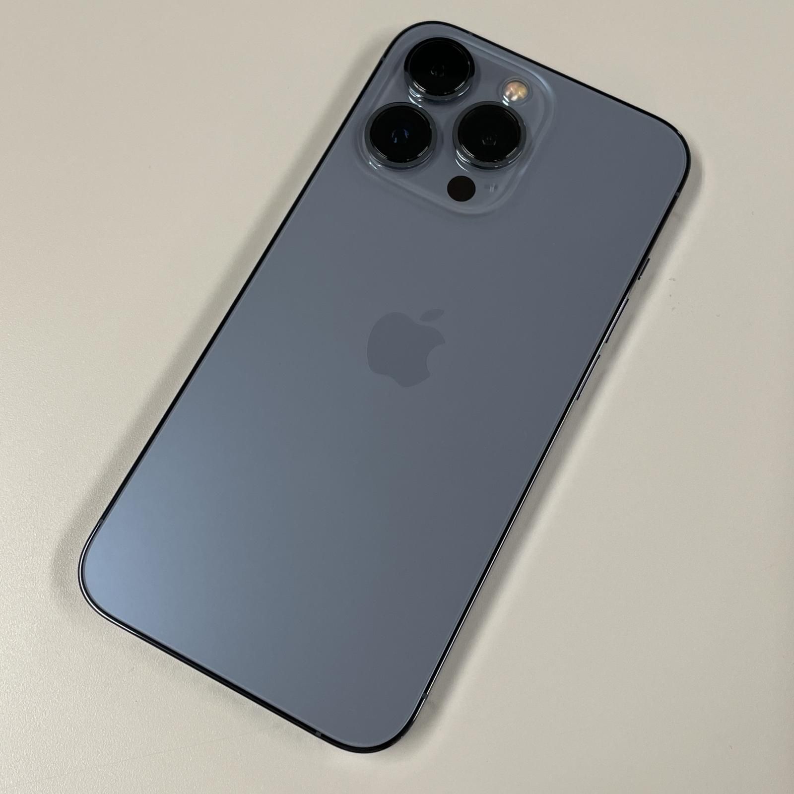 au iPhone 13 Pro 256GB シエラブルー オーソライズドディーラー