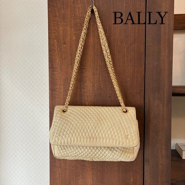 バリー BALLY キルティングレザー ゴールドチェーン 2TYPE式ショルダー