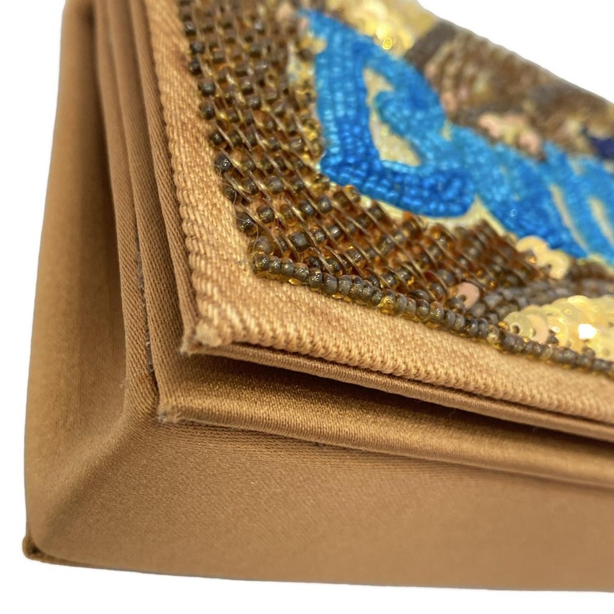 Anya Hindmarch(アニヤハインドマーチ) クラッチバッグ - ゴールド