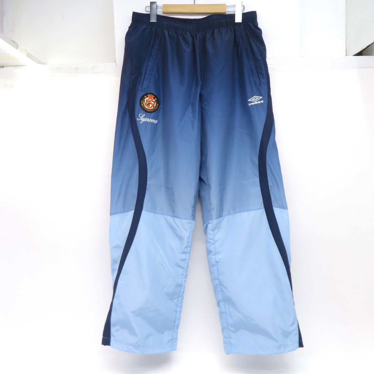Supreme × Umbro シュプリーム アンブロ グラデーション