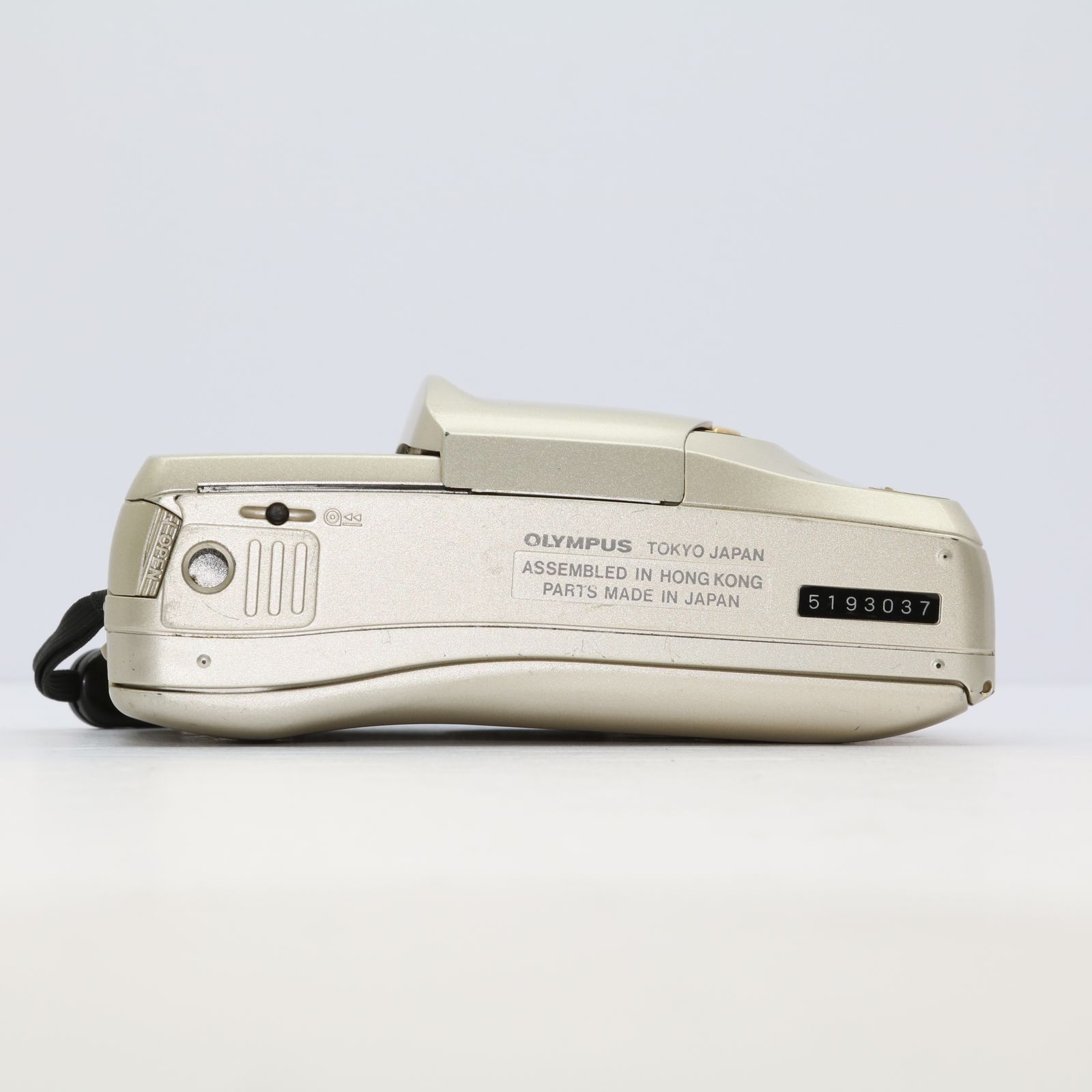 完動品】OLYMPUS μ ZOOM 105 DELUXE フィルムカメラ 動作確認済み