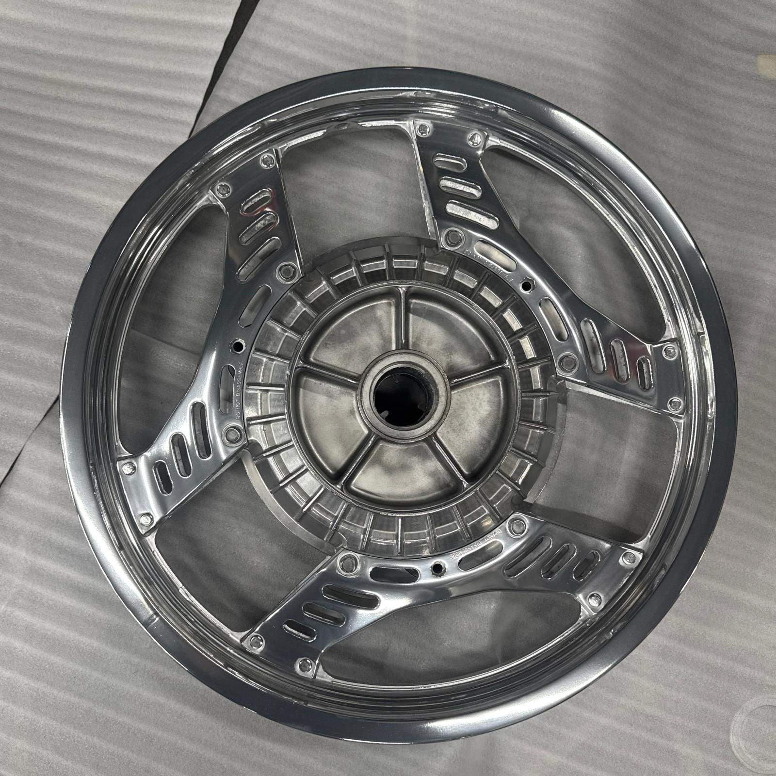 HONDA CBX 400 F リアホイール バレル研磨仕上げ ホンダ