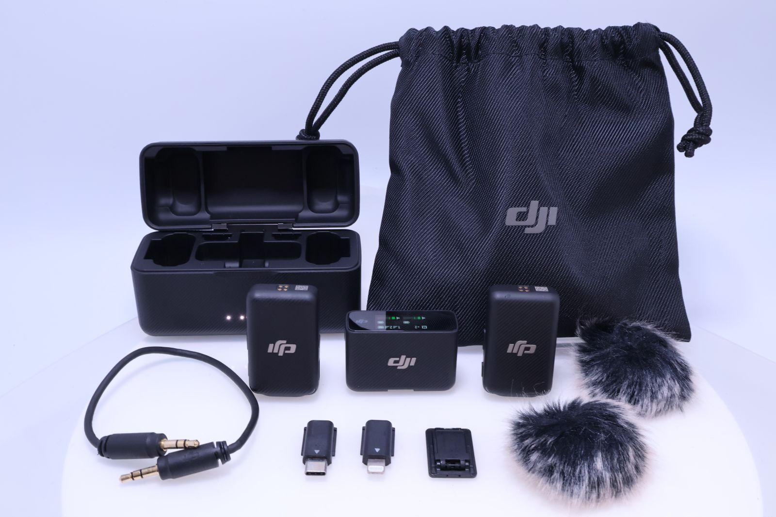 DJI Mic トランスミッター×2 レシーバー×1 充電ケース ワイヤレス ラベリアマイク Vlog用ワイヤレスマイク