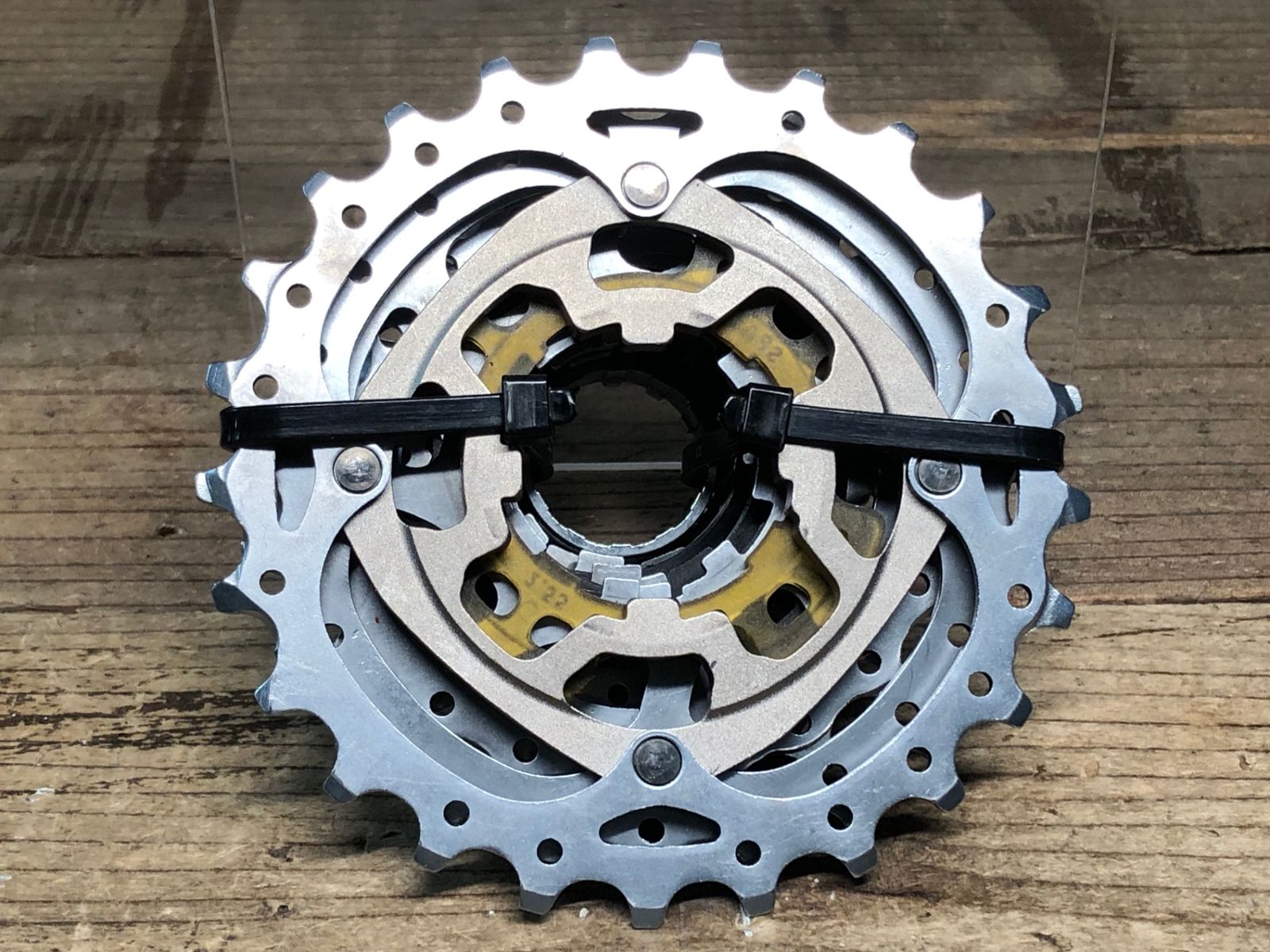 カンパニョーロ ケンタウル カセットスプロケット 11S 11-32T 新品 Campagnolo（カンパニョーロ） カセット 11s 11-32 11-32 CS18-CE12