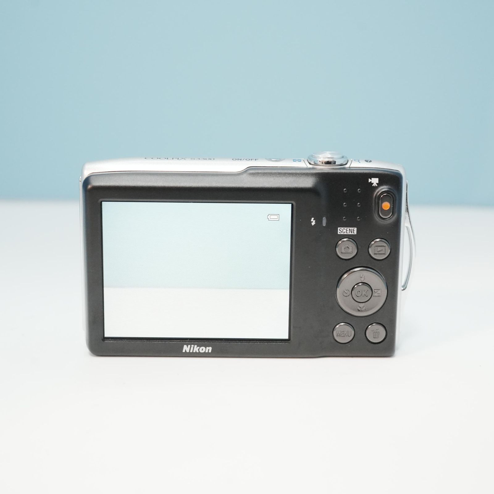 Nikon COOLPIX S3300 デジカメ スマホ転送OK フルセット 極美品 a5476