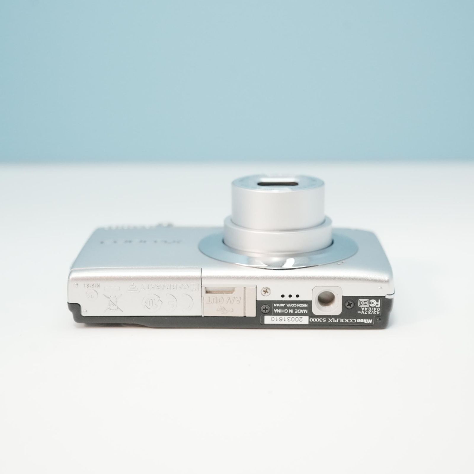 Nikon COOLPIX S3000 デジカメ スマホ転送OK フルセット 極美品 a5485